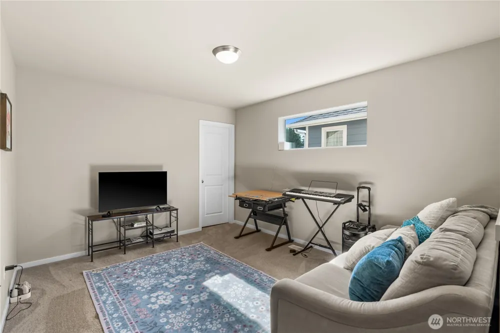 2908 177th Street Ct E Tacoma, WA 98445