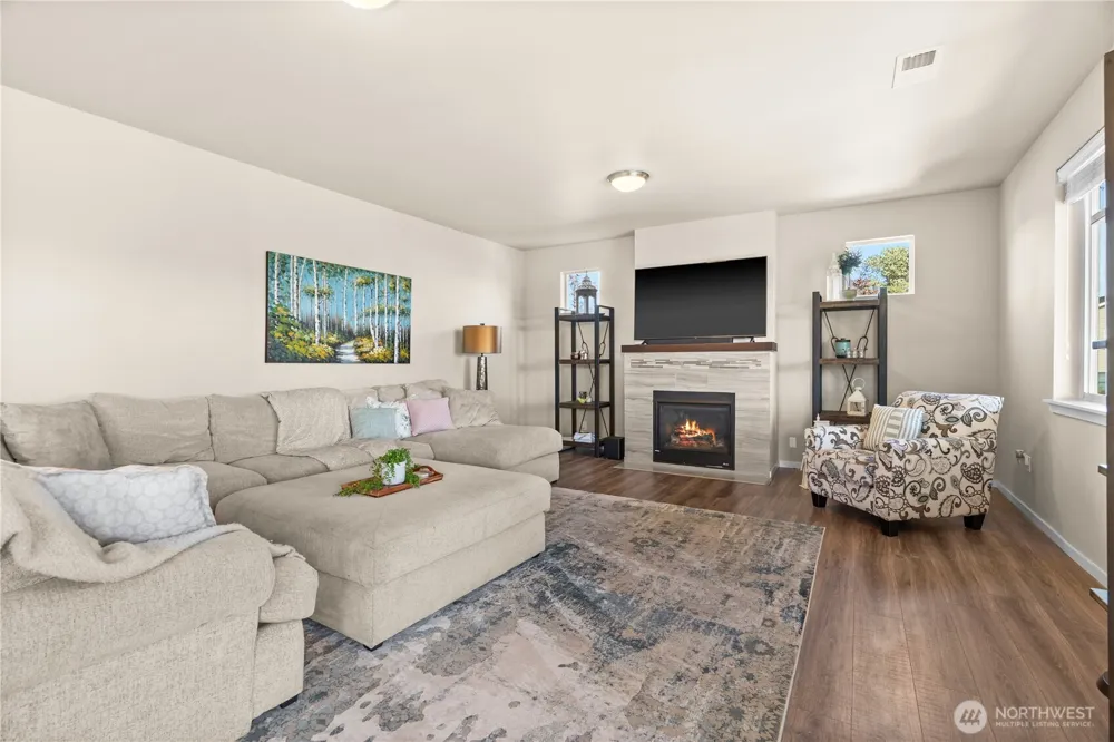 2908 177th Street Ct E Tacoma, WA 98445