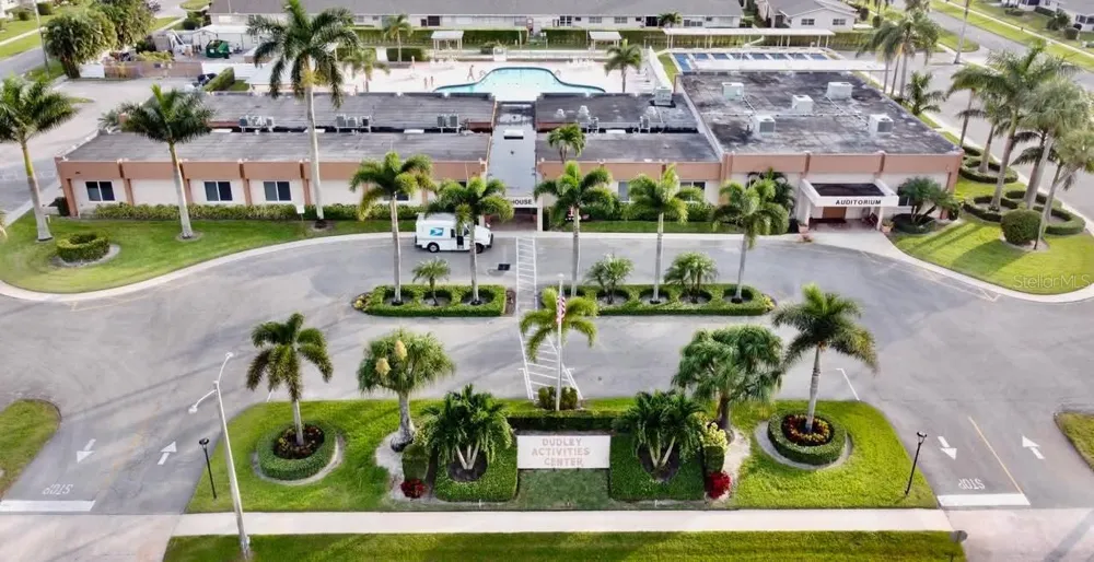 2784 DUDLEY DRIVE E #E West Palm Beach, FL 33415