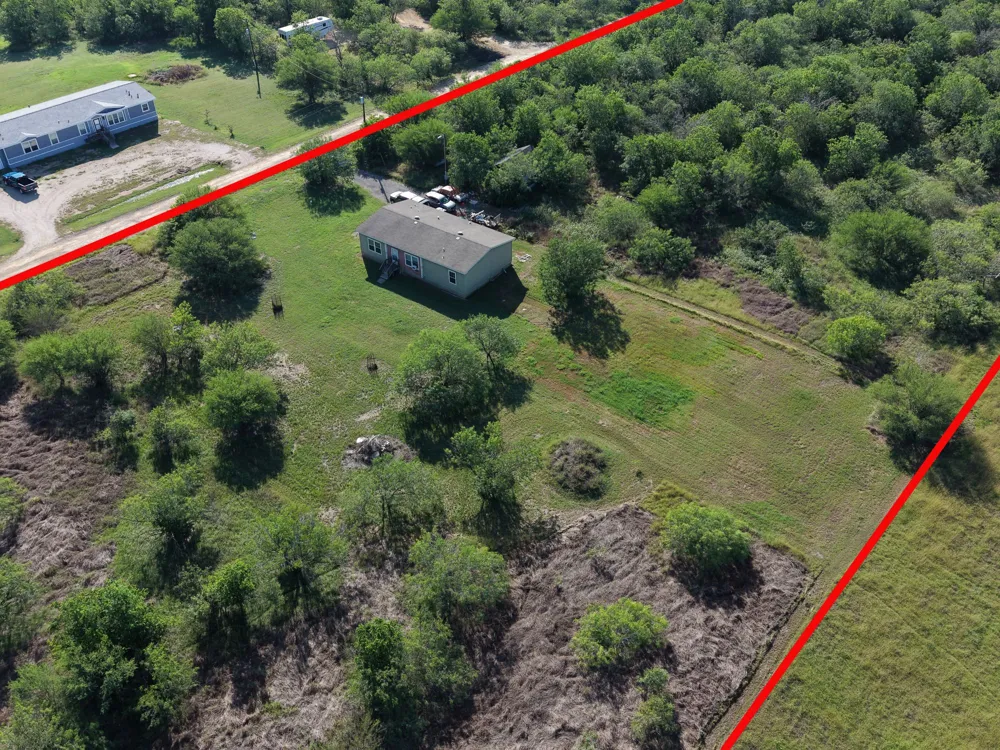 100 Northridge Lane Martindale, TX 78655