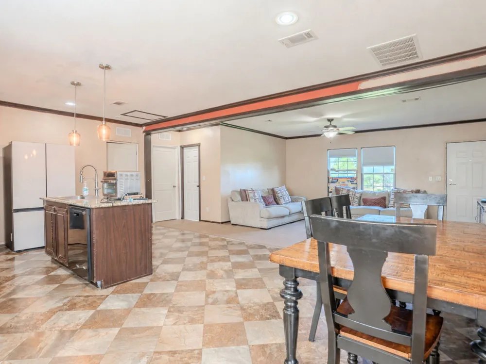 100 Northridge Lane Martindale, TX 78655