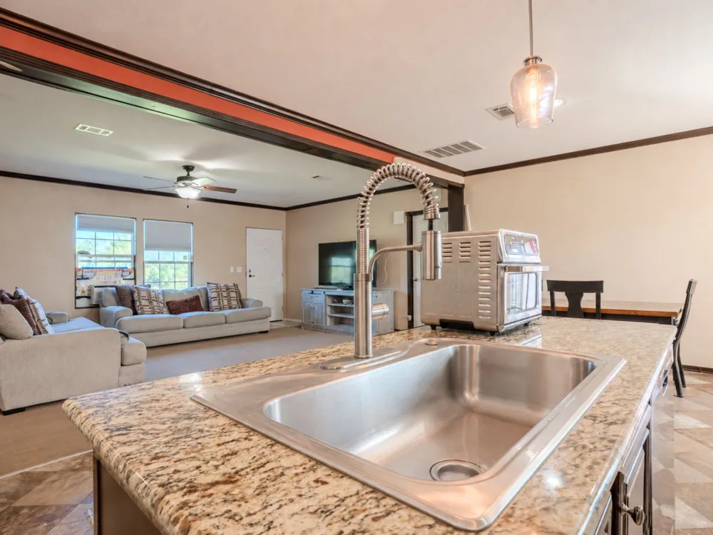100 Northridge Lane Martindale, TX 78655