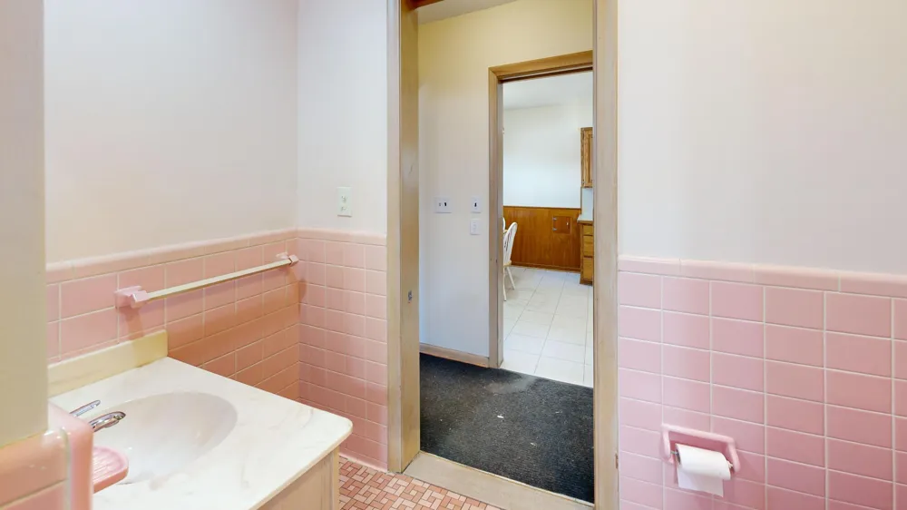 23213 Greencrest Street Saint Clair Shores, MI 48080