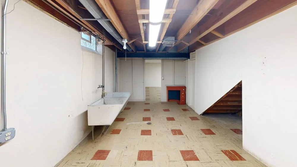 23213 Greencrest Street Saint Clair Shores, MI 48080