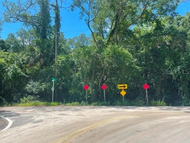 2075 COUNTRY ROAD 75 Bunnell, FL 32110