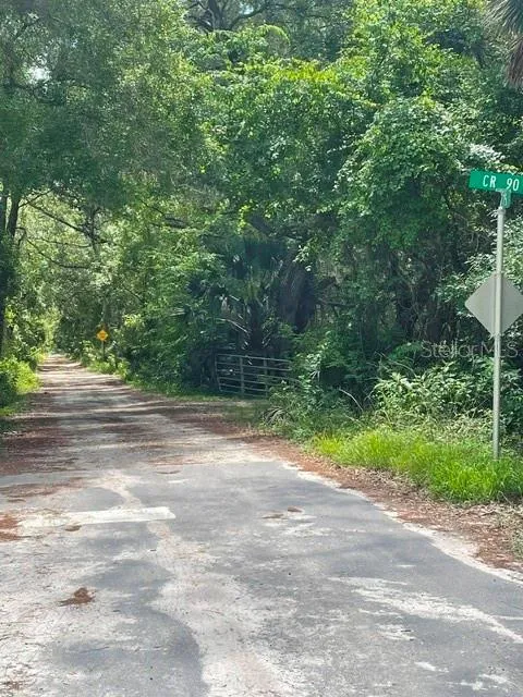 2075 COUNTRY ROAD 75 Bunnell, FL 32110