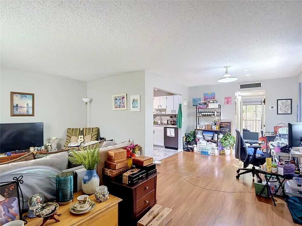 11805 RAINTREE LAKE LN #D Temple Terrace, FL 33617