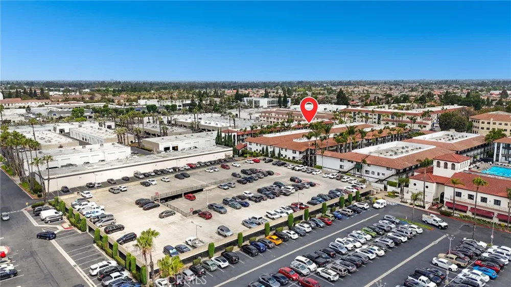 17200 Newhope Street #334 Fountain Valley, CA 92708