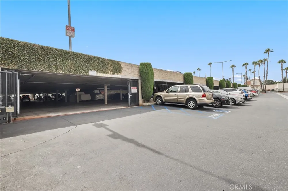 17200 Newhope Street #334 Fountain Valley, CA 92708