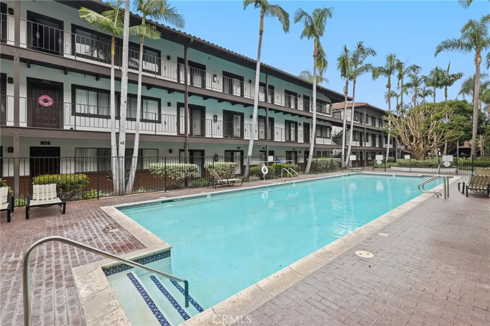 17200 Newhope Street #334 Fountain Valley, CA 92708