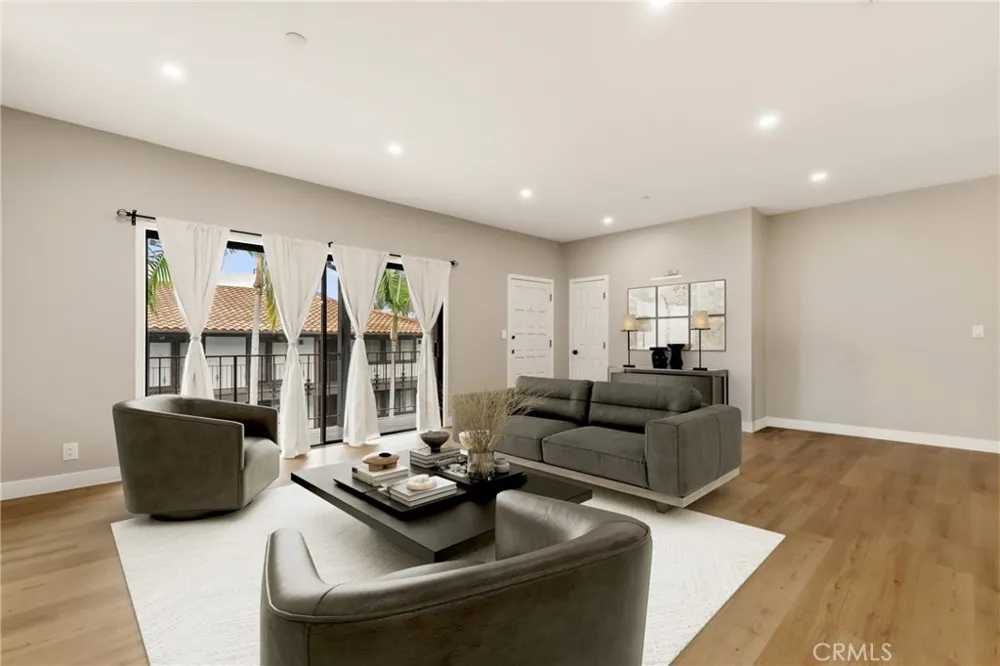 17200 Newhope Street #334 Fountain Valley, CA 92708