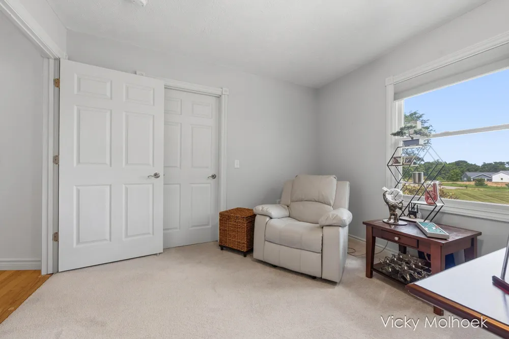 817 Pheasant Ridge Drive Hastings, MI 49058