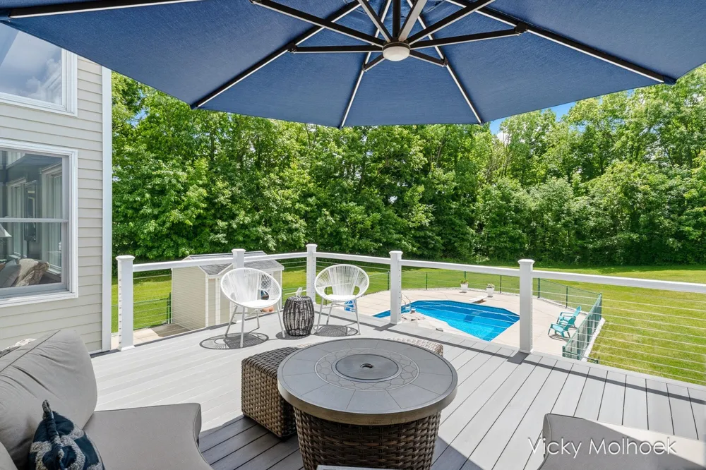 817 Pheasant Ridge Drive Hastings, MI 49058