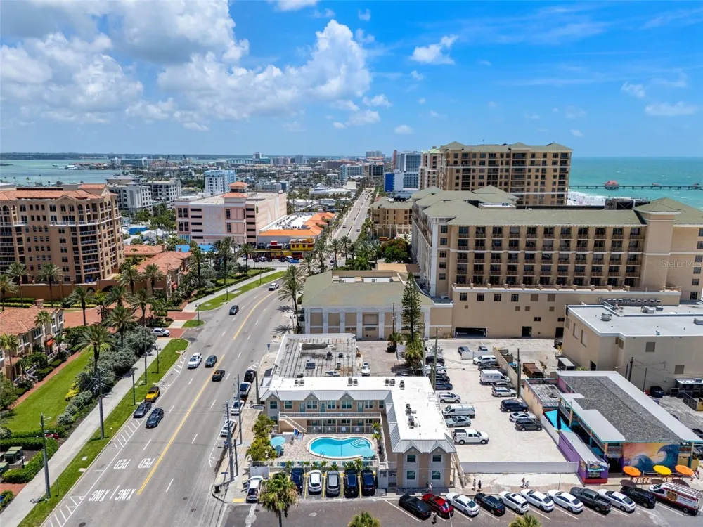 530 MANDALAY AVENUE #106 Clearwater Beach, FL 33767