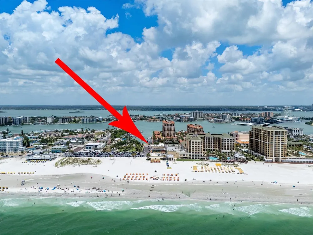 530 MANDALAY AVENUE #106 Clearwater Beach, FL 33767