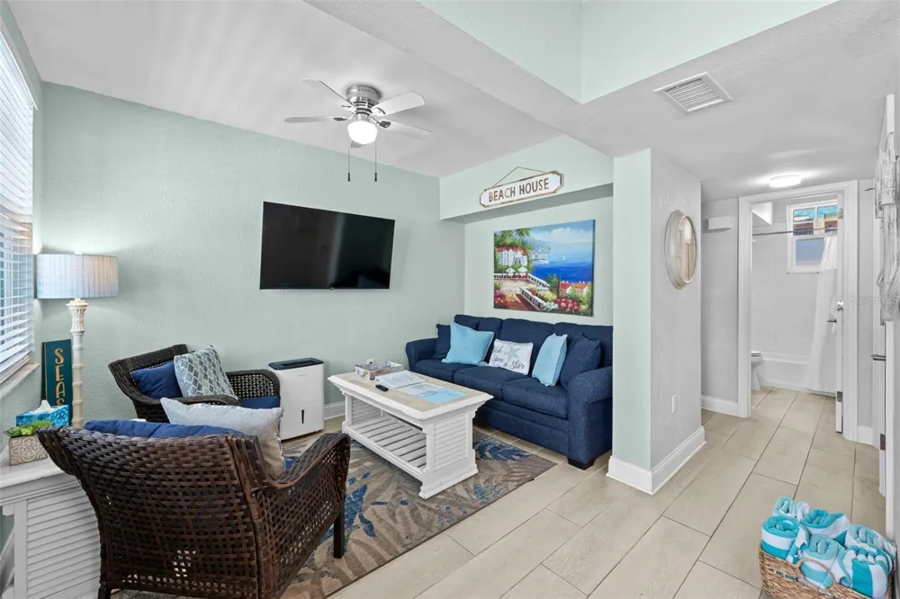 530 MANDALAY AVENUE #106 Clearwater Beach, FL 33767