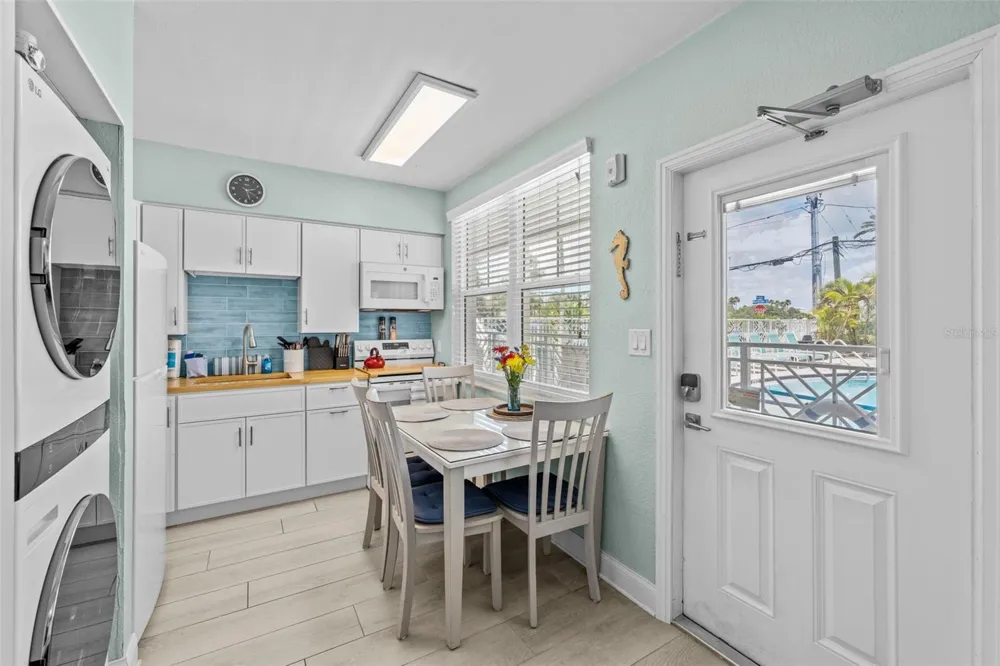 530 MANDALAY AVENUE #106 Clearwater Beach, FL 33767