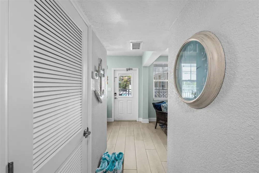 530 MANDALAY AVENUE #106 Clearwater Beach, FL 33767