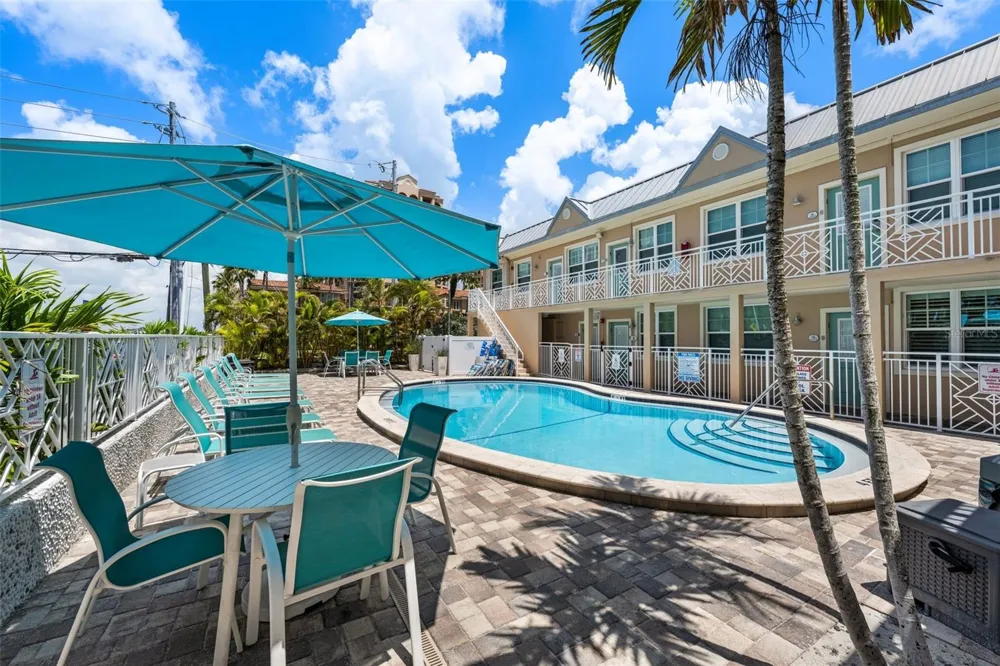 530 MANDALAY AVENUE #106 Clearwater Beach, FL 33767