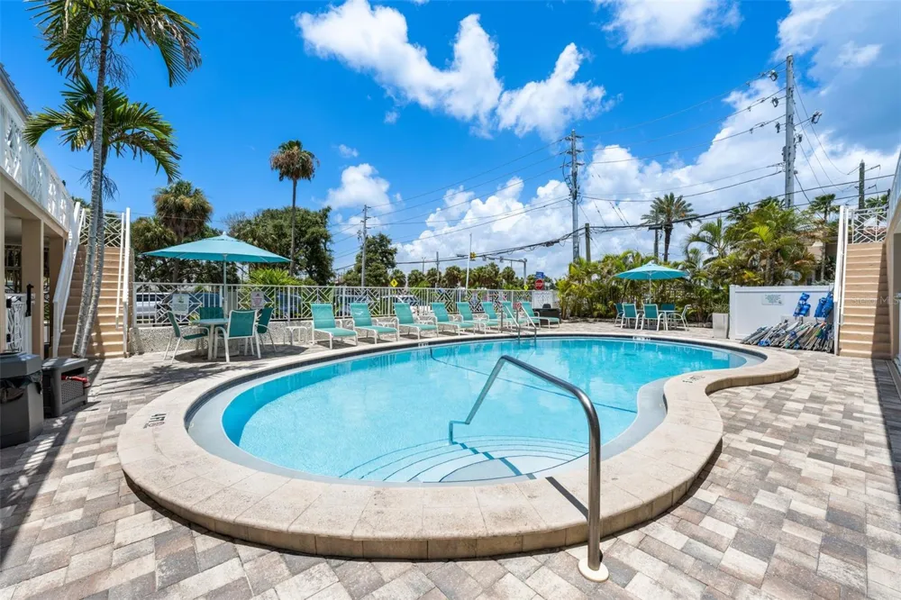 530 MANDALAY AVENUE #106 Clearwater Beach, FL 33767