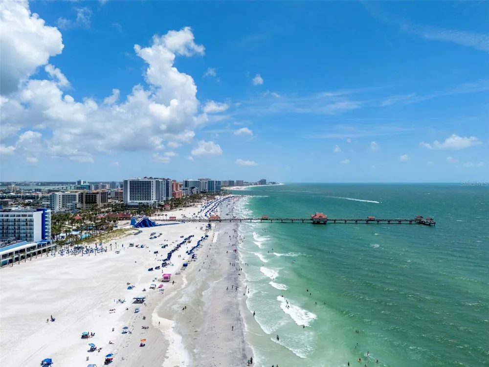 530 MANDALAY AVENUE #106 Clearwater Beach, FL 33767