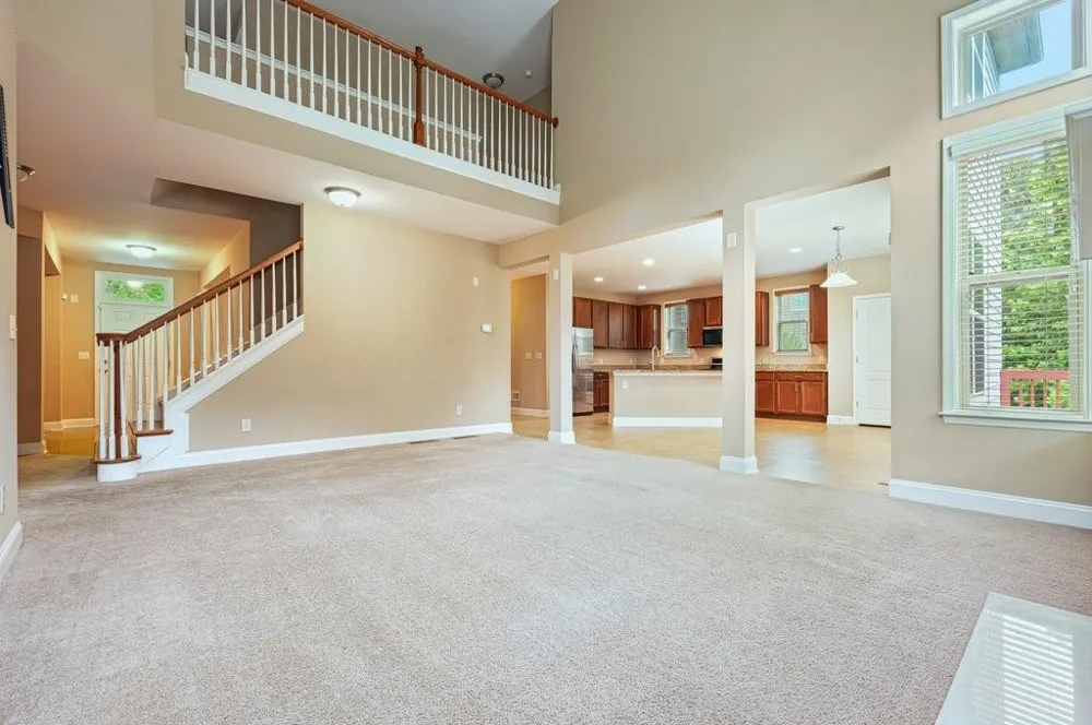 1010 Chelsey Way Roswell, GA 30075