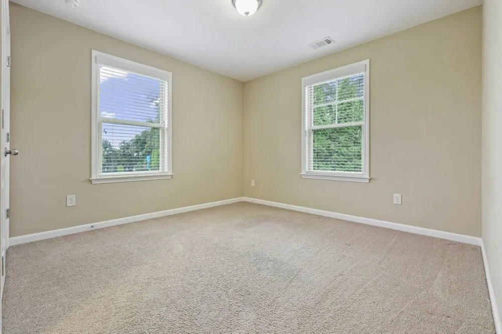 1010 Chelsey Way Roswell, GA 30075