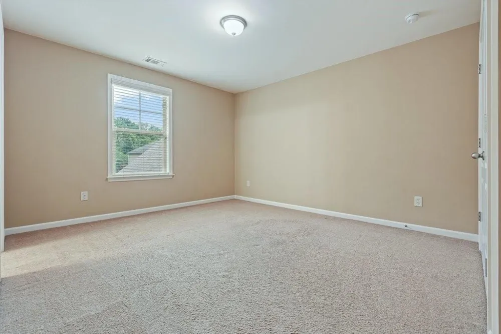1010 Chelsey Way Roswell, GA 30075