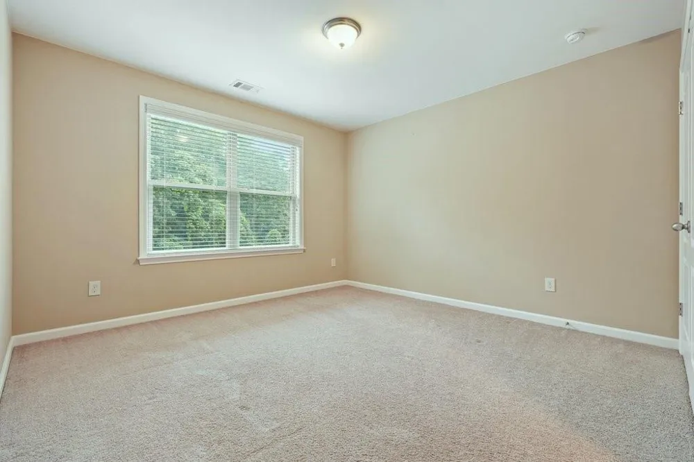 1010 Chelsey Way Roswell, GA 30075