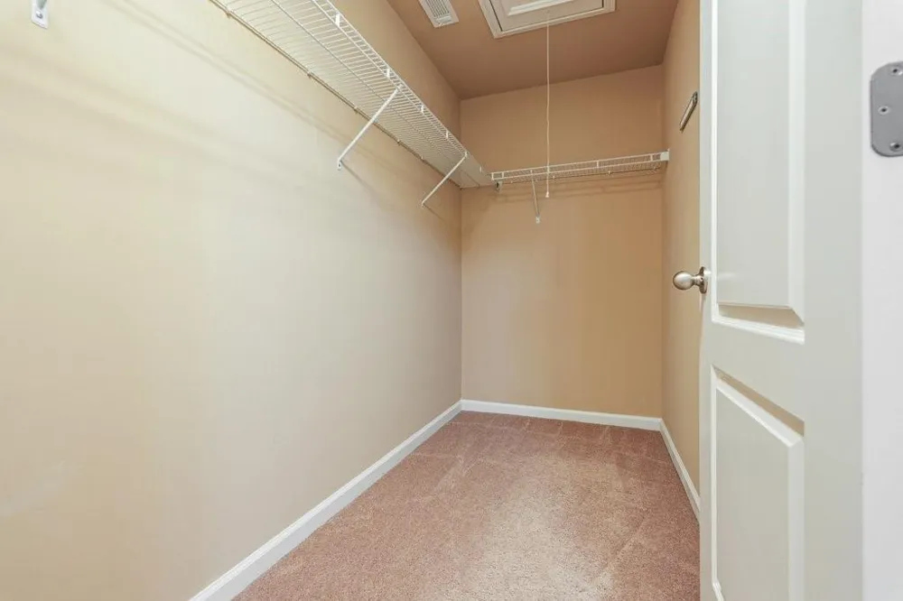 1010 Chelsey Way Roswell, GA 30075