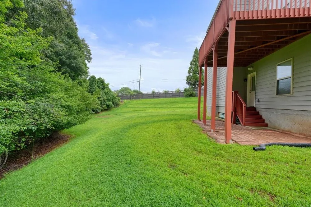 1010 Chelsey Way Roswell, GA 30075