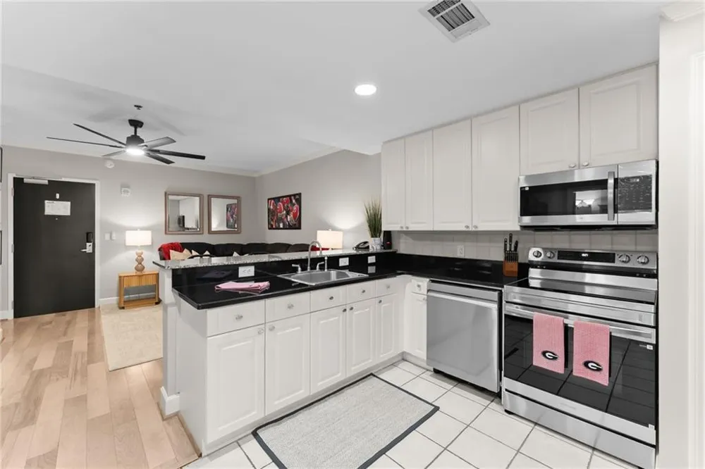 250 W Broad Street #205 Athens, GA 30601
