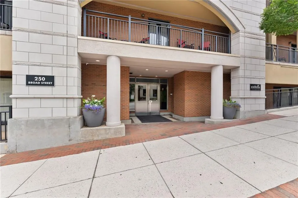 250 W Broad Street #205 Athens, GA 30601