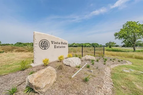4007 Vista Oak