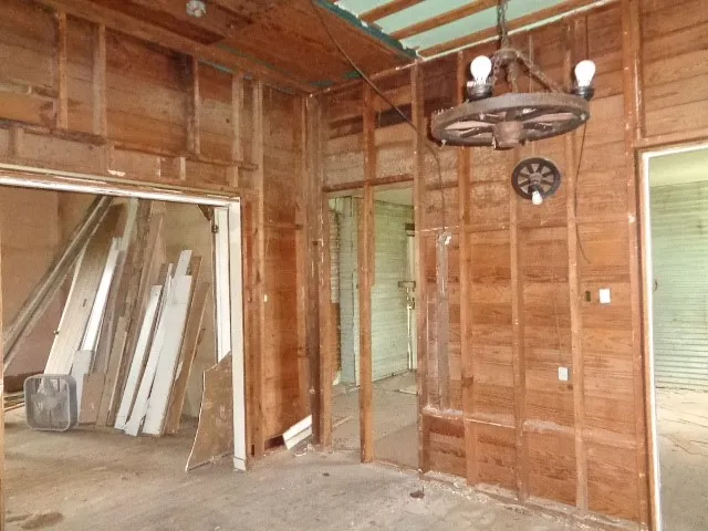 200 S Post Oak Winnsboro, TX 75494