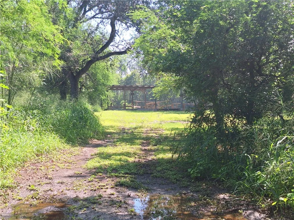 County Rd 73 River Robstown, TX 78380