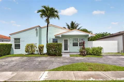 313 NW 132nd Pl
