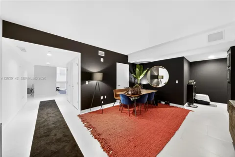 1010 Brickell Ave #2905