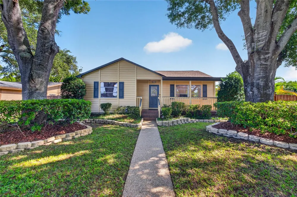 6113 10TH AVENUE S Gulfport, FL 33707