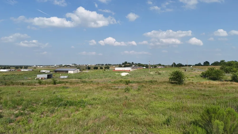 1701 County Road 417 Taylor, TX 76574