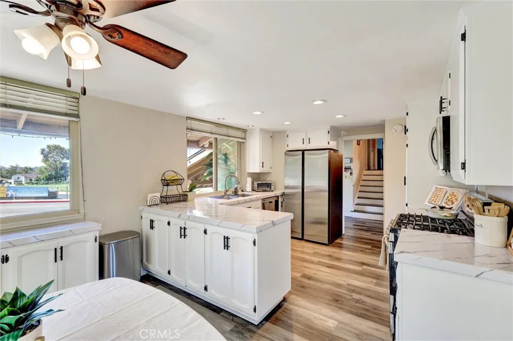 25231 Pericia Mission Viejo, CA 92691