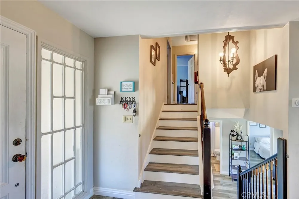 25231 Pericia Mission Viejo, CA 92691