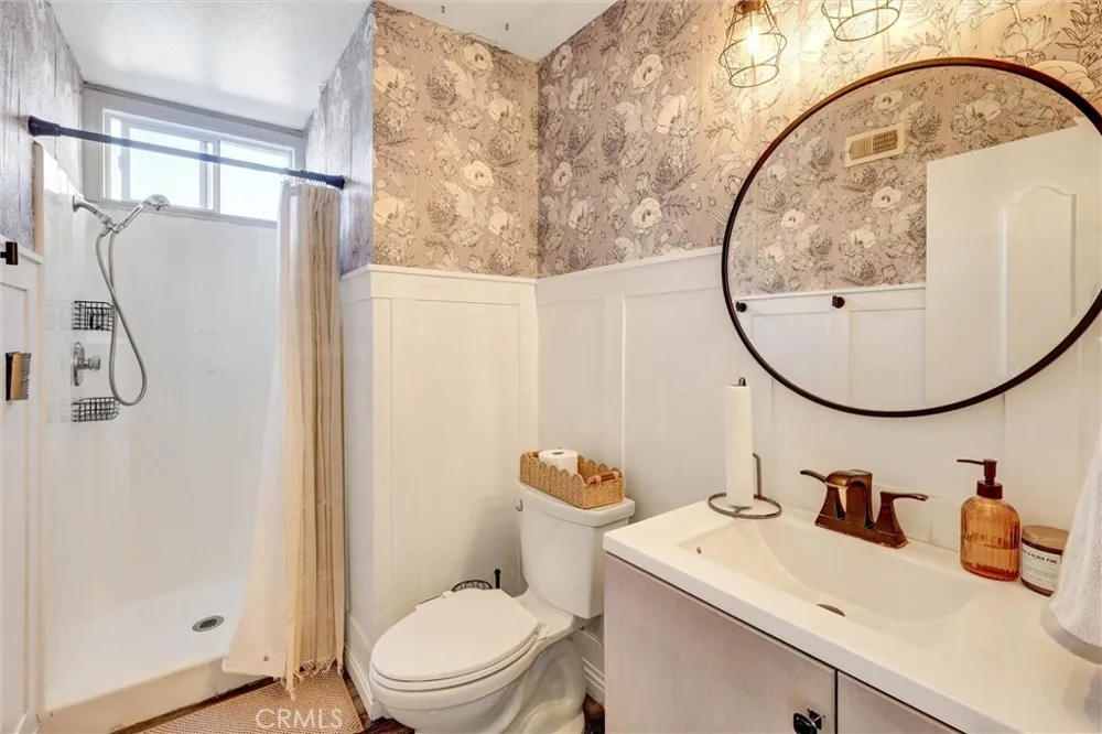 25231 Pericia Mission Viejo, CA 92691