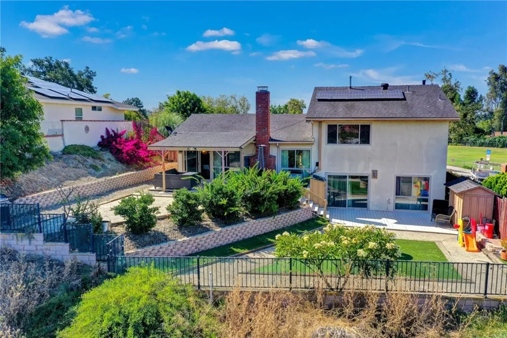 25231 Pericia Mission Viejo, CA 92691