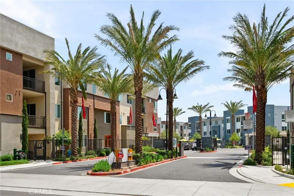 4102 E Axis Privado #101 Ontario, CA 91764