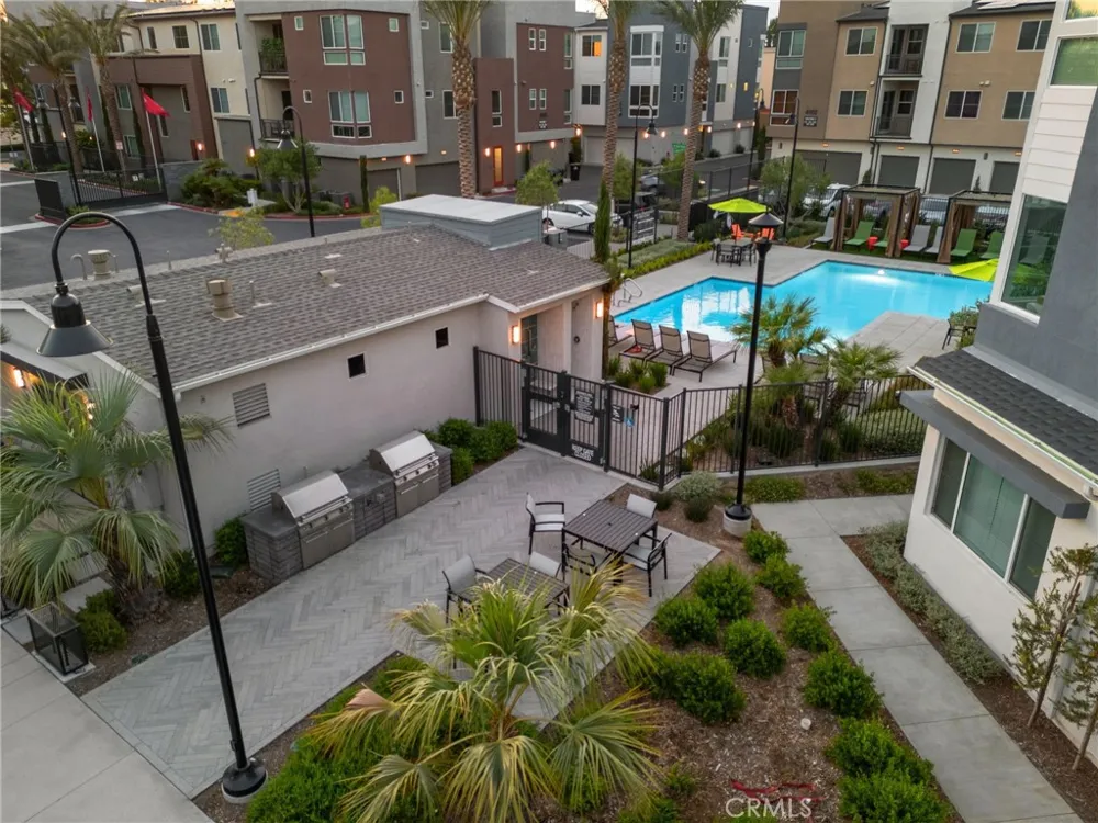 4102 E Axis Privado #101 Ontario, CA 91764