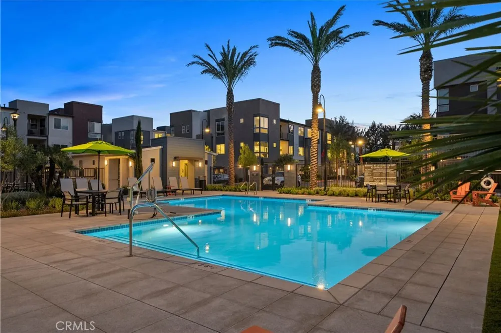 4102 E Axis Privado #101 Ontario, CA 91764