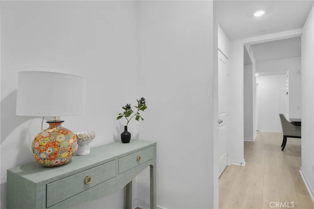 4102 E Axis Privado #101 Ontario, CA 91764