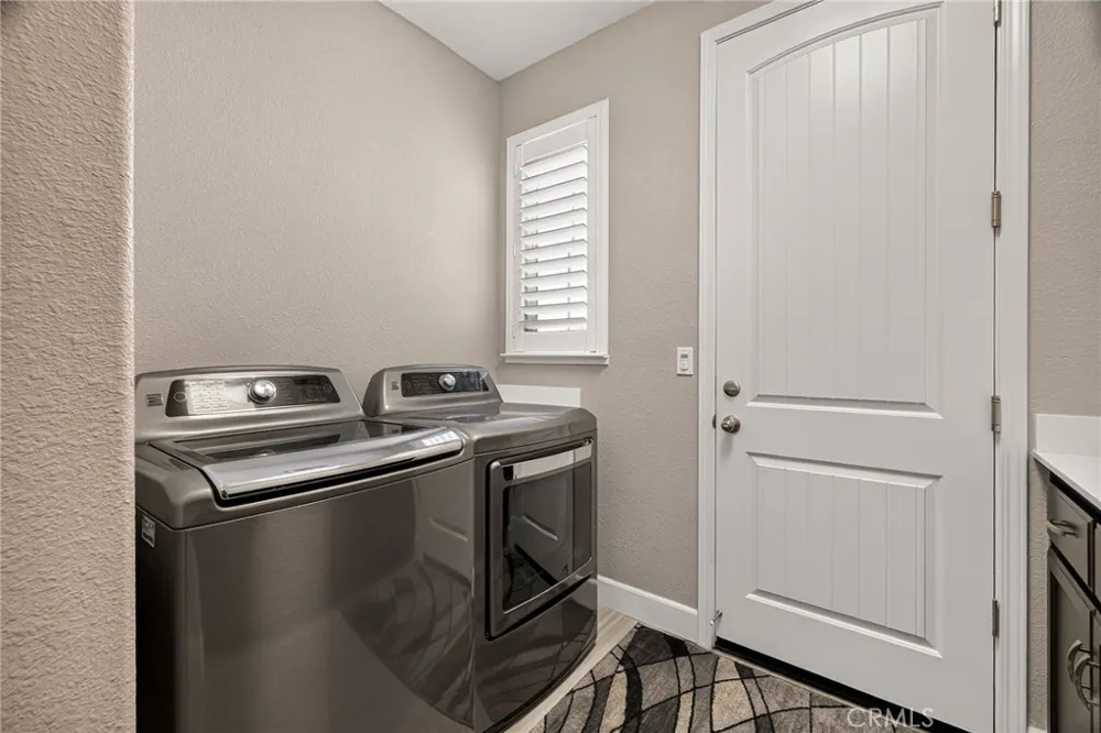 3314 Rogue River Chico, CA 95973