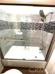 16866 Kingsbury Granada Hills, CA 91344